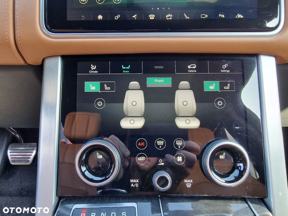 Land Rover Range Rover 4.4SD V8 LWB AB - 14