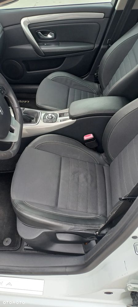 Renault Laguna - 13