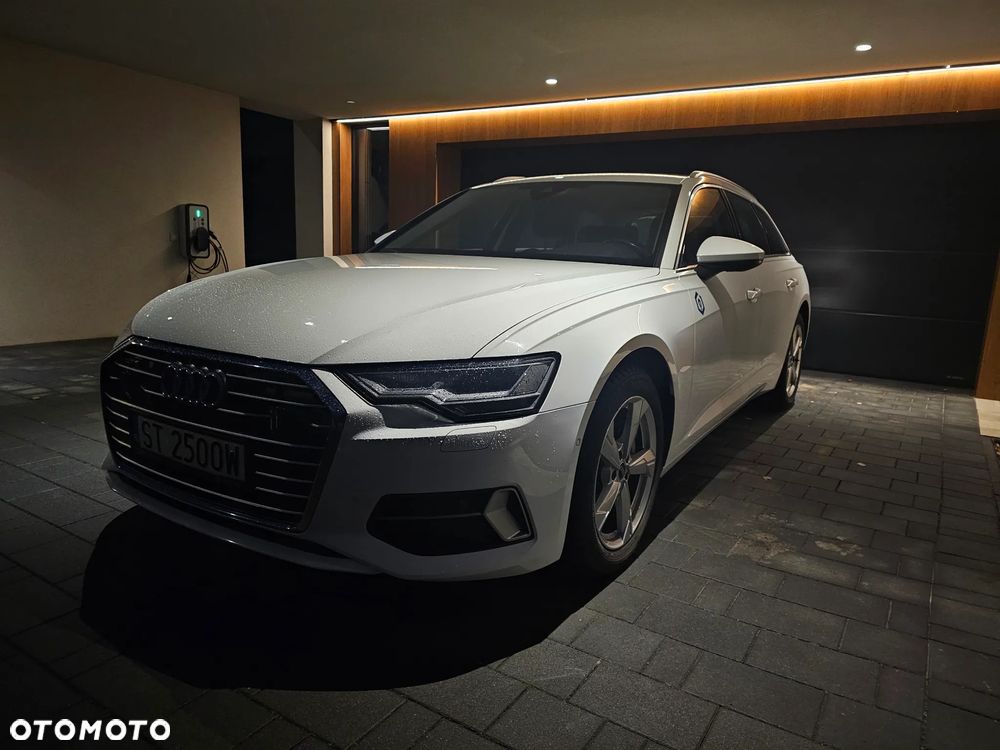 Audi A6 Avant 40 TDI quattro S tronic - 2