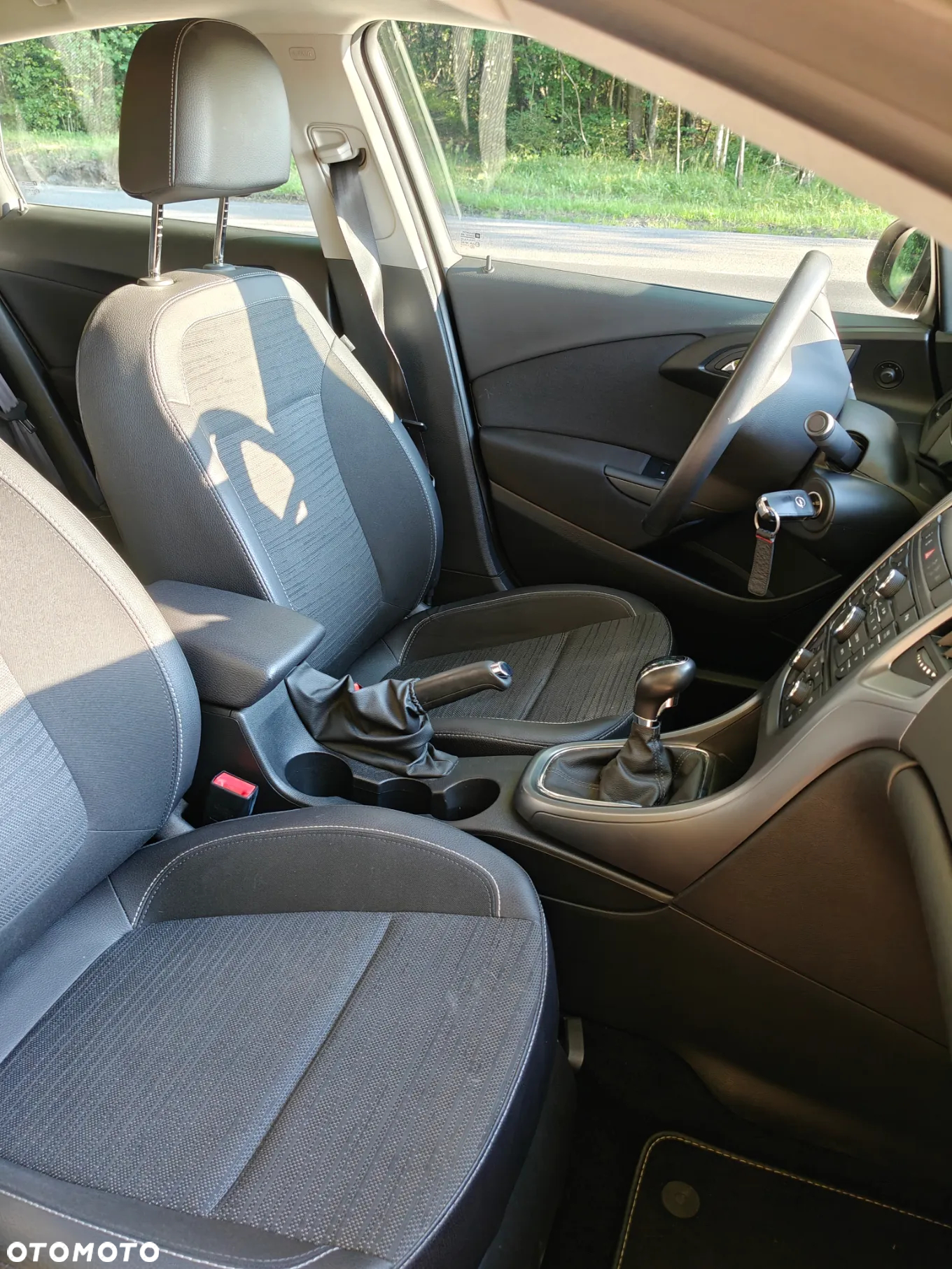 Opel Astra IV 1.4 T EU6 - 14