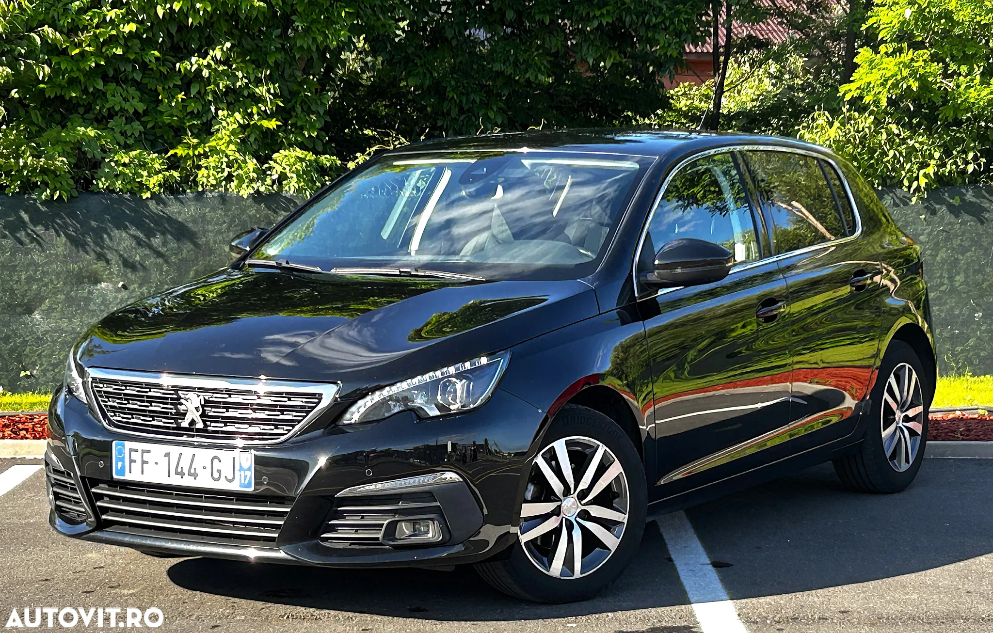 Peugeot 308 1.2L PureTech S&S EAT8 GT Pack - 3