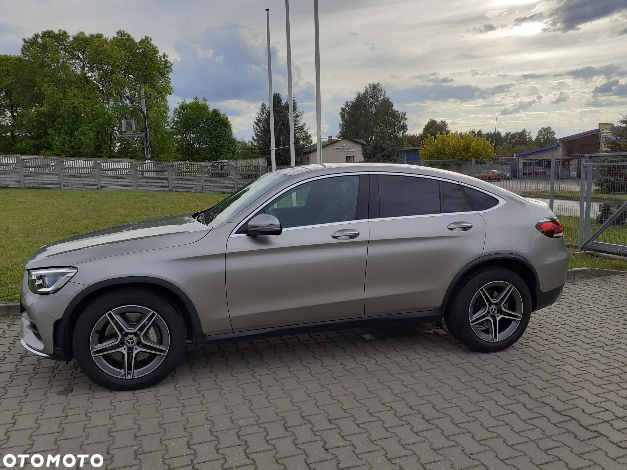 Mercedes-Benz GLC Coupe 300 d 4-Matic - 5