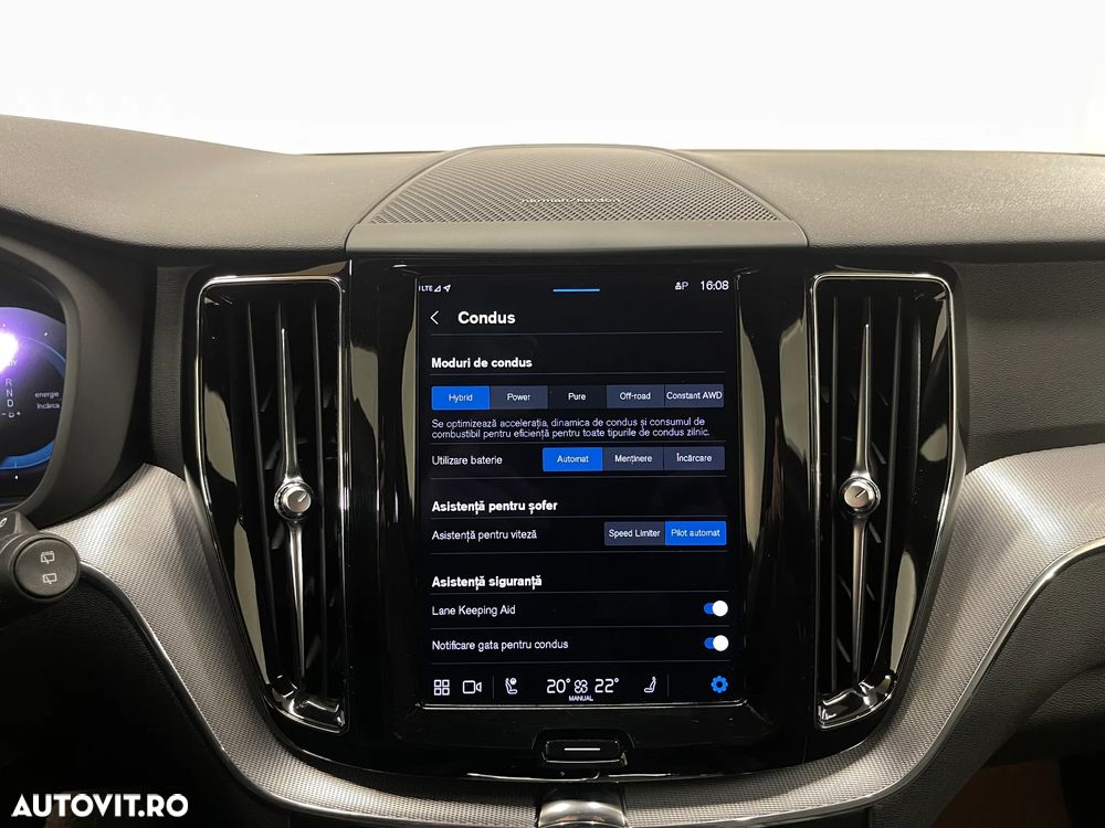 Volvo XC 60 Recharge T8 Twin Engine eAWD R-Design - 18