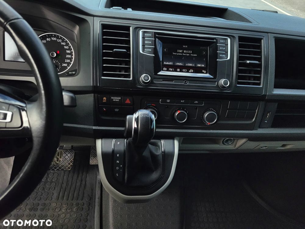 Volkswagen Transporter - 11