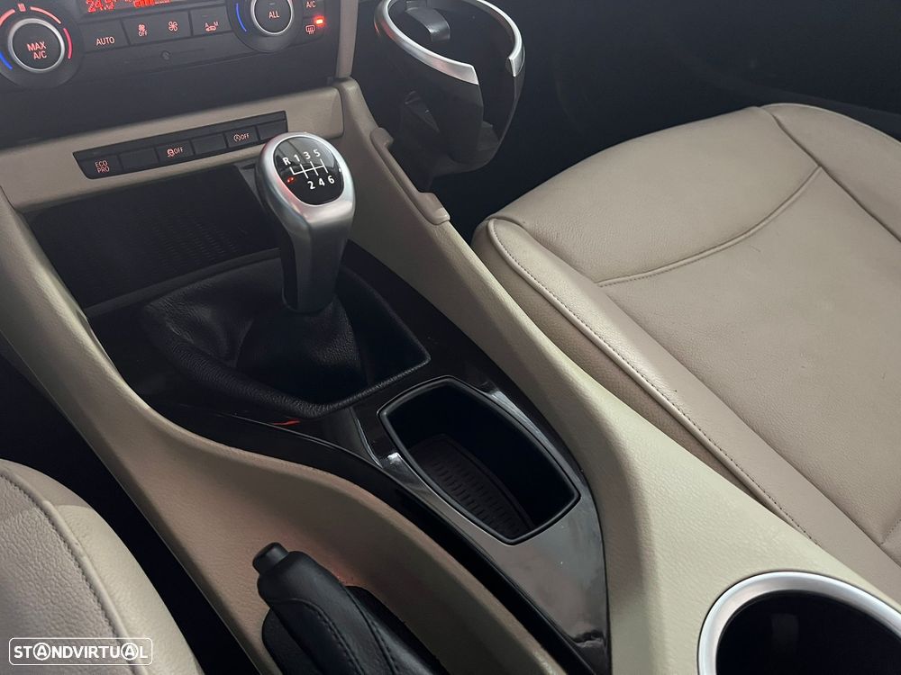 BMW X1 16 d sDrive - 21