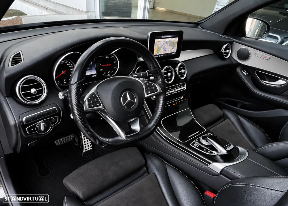 Mercedes-Benz GLC 220 d 4Matic 9G-TRONIC AMG Line - 18