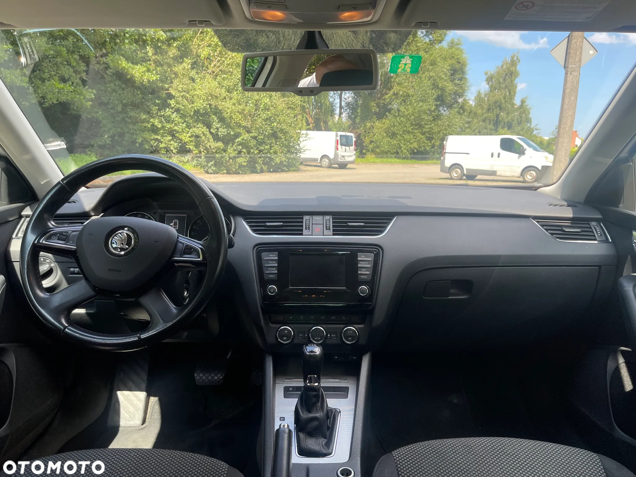 Skoda Octavia 1.6 TDI Ambition DSG - 14