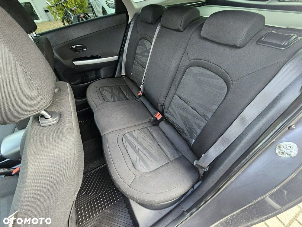 Kia Ceed 1.6 CRDi 128 ISG SW Dream-Team Edition - 13