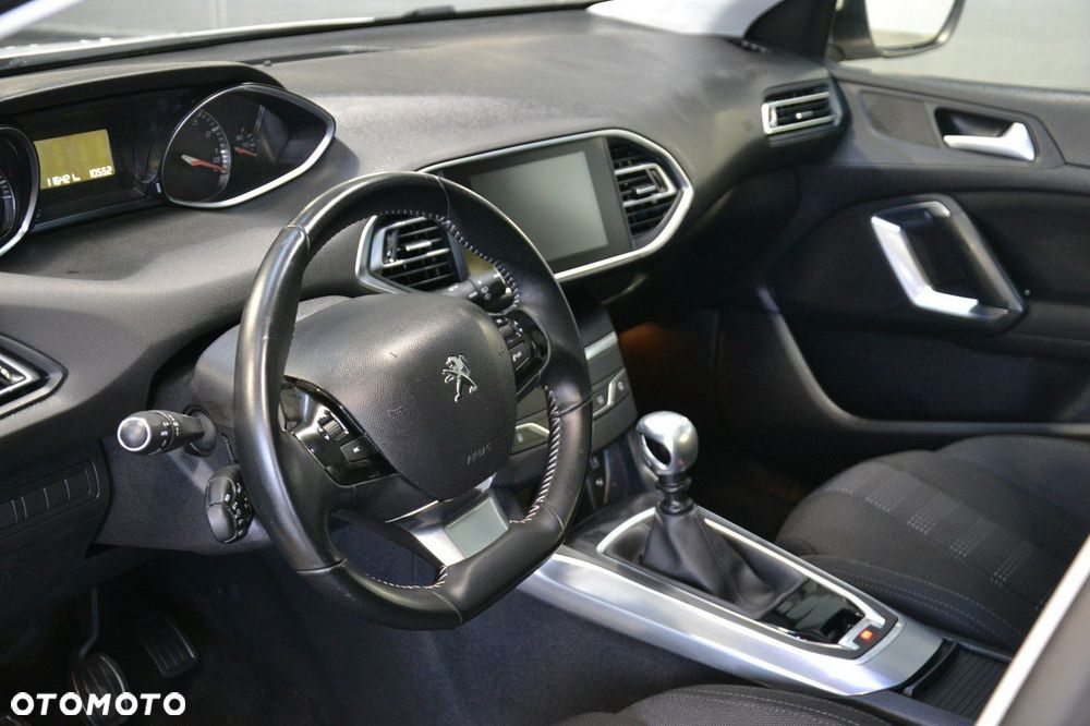 Peugeot 308 - 9