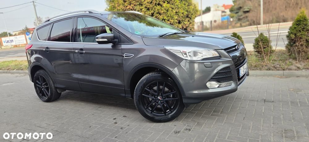Ford Kuga 1.5 EcoBoost 2x4 Titanium - 20