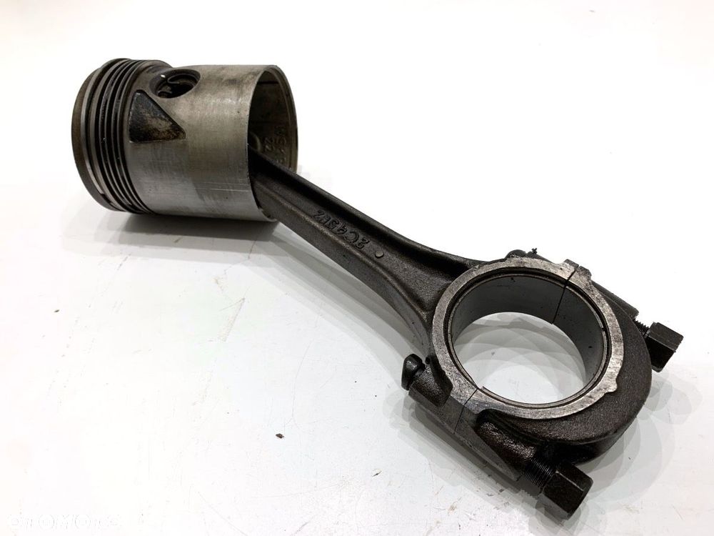 TŁOK Z KORBOWODEM  FSC ŻUK 2.1 B - 3