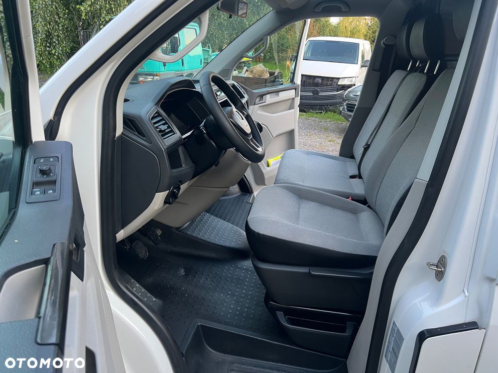 Volkswagen Transporter - 7