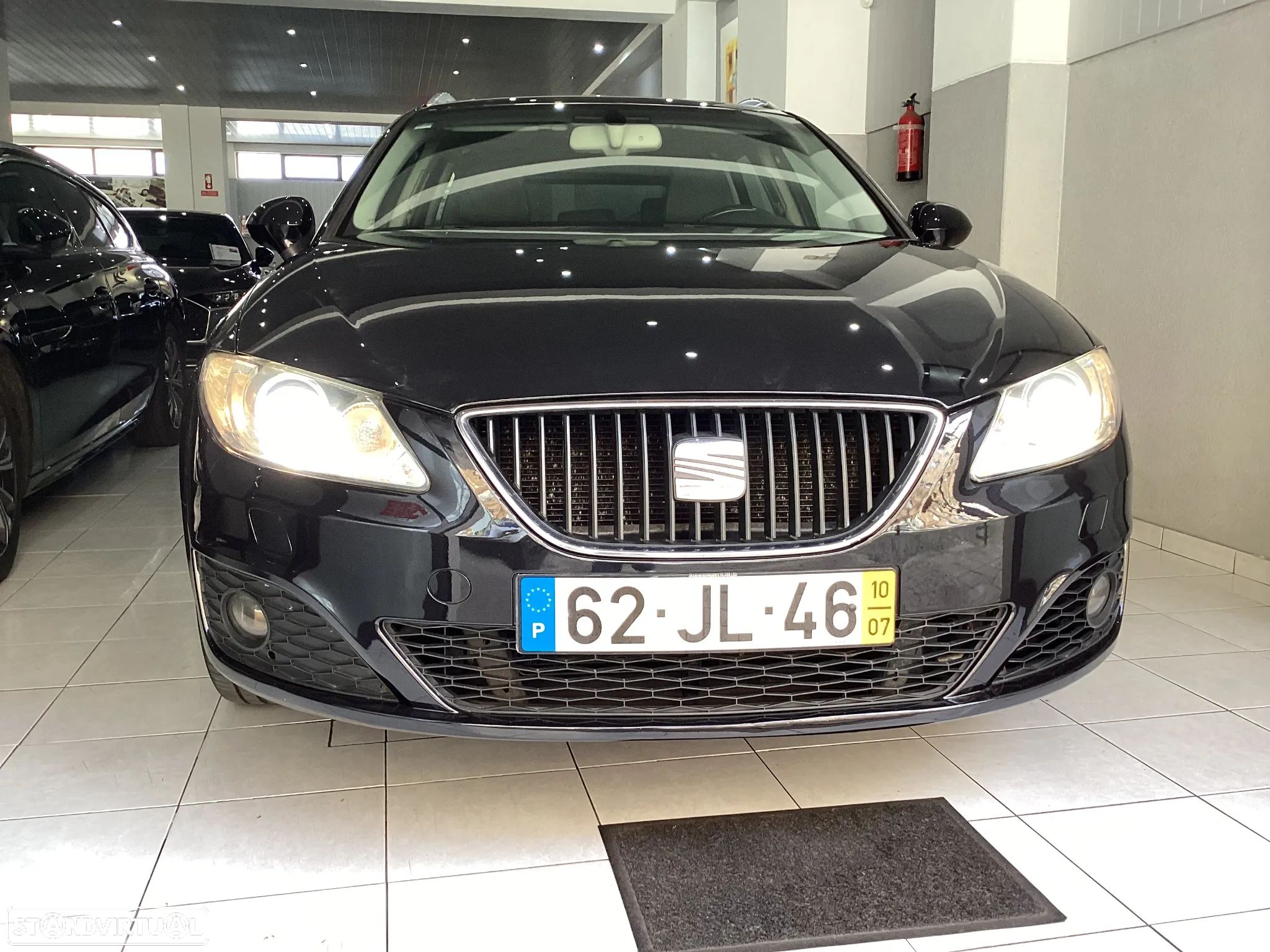 SEAT Exeo ST 2.0 TDI Style - 1