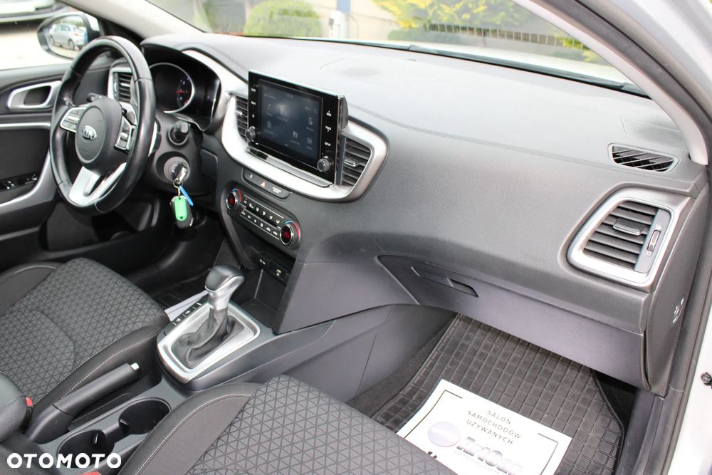 Kia Ceed 1.4 T-GDI GT-Line DCT - 30