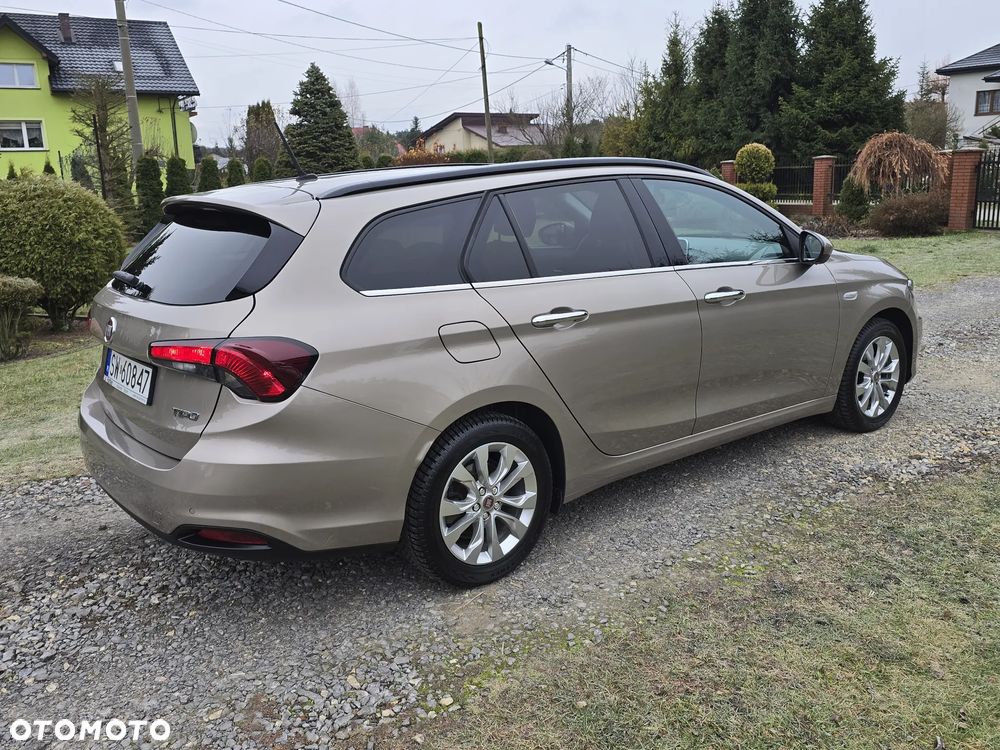 Fiat Tipo 1.4 16v Lounge EU6d - 3
