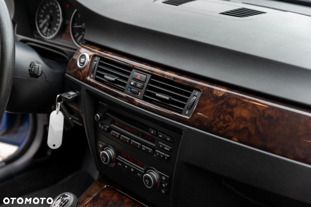 BMW Seria 3 ver-1-5-tsi-opf-fr - 27