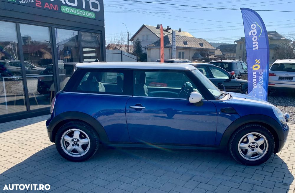 Mini Cooper Standard - 2
