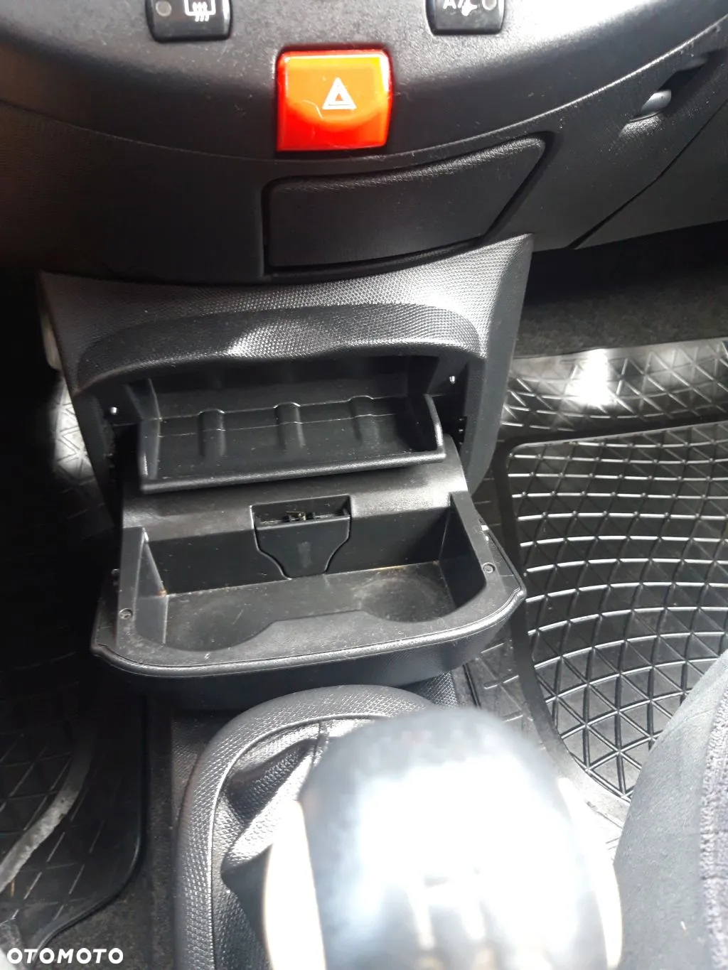 Nissan Micra 1.4 Active Luxury - 16