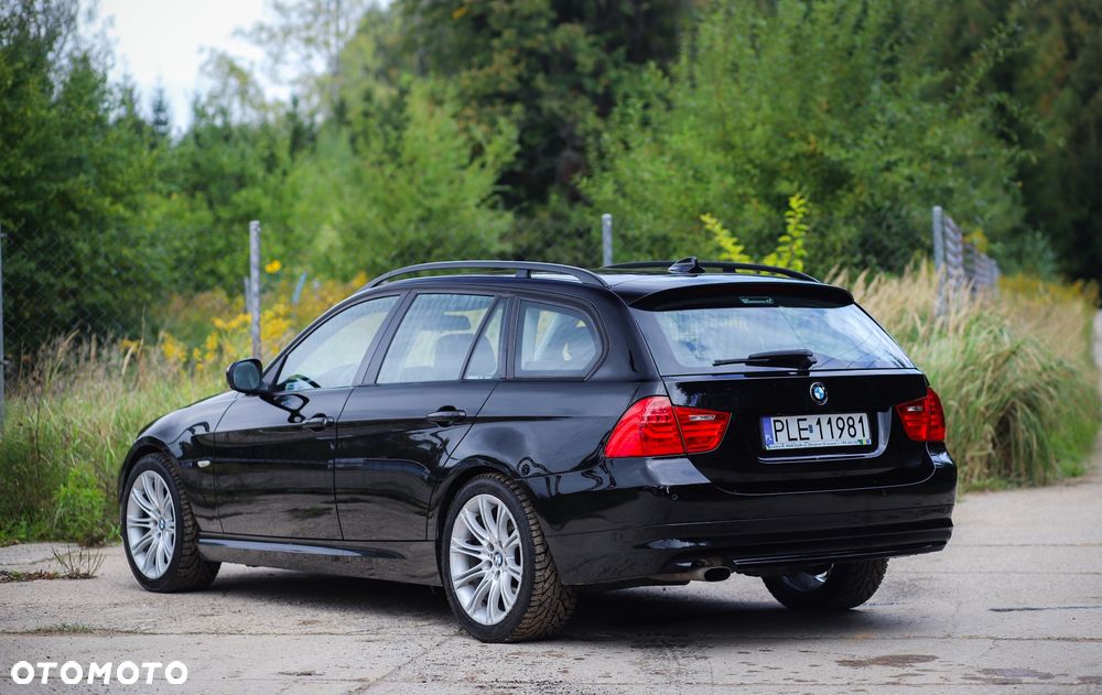 BMW Seria 3 318d - 4