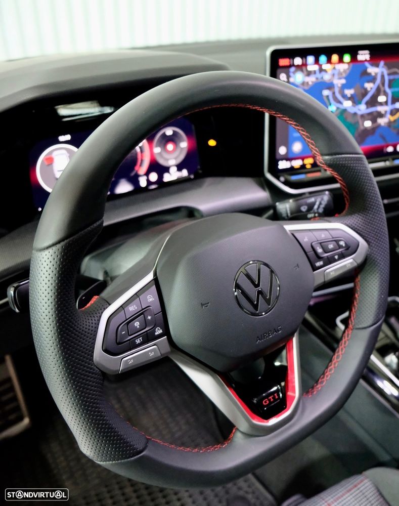 VW Golf 2.0 TSI GTI DSG - 27