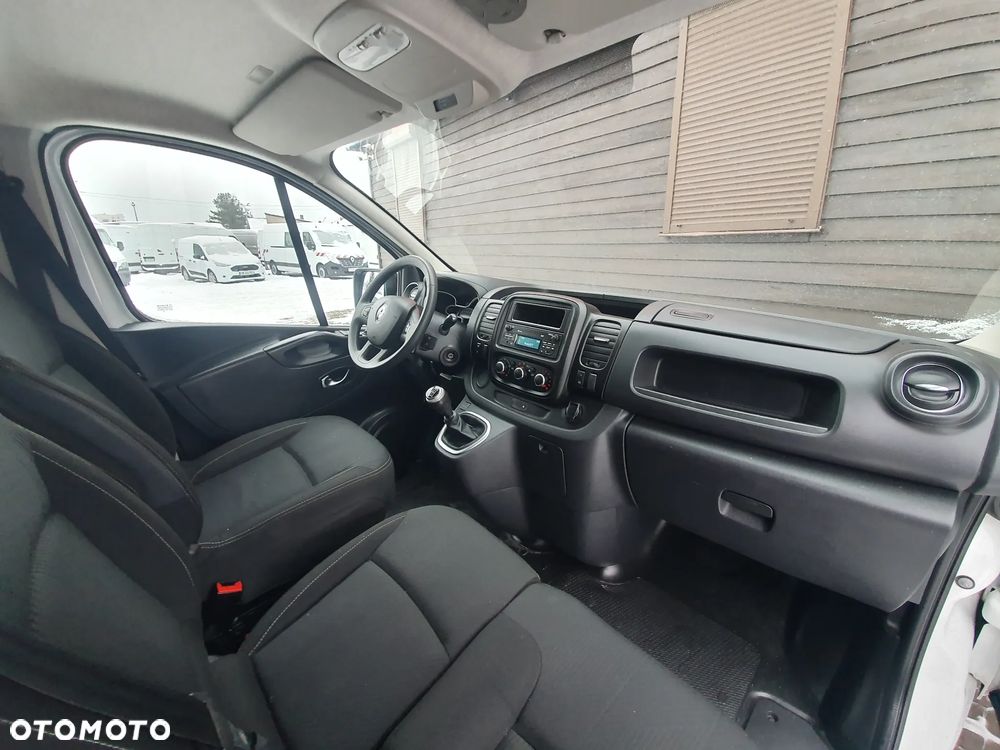 Renault TRAFIC - 17