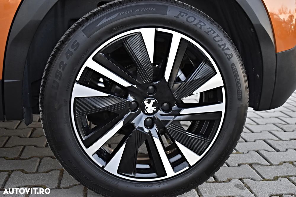 Peugeot 2008 PureTech 130 EAT8 Allure - 33