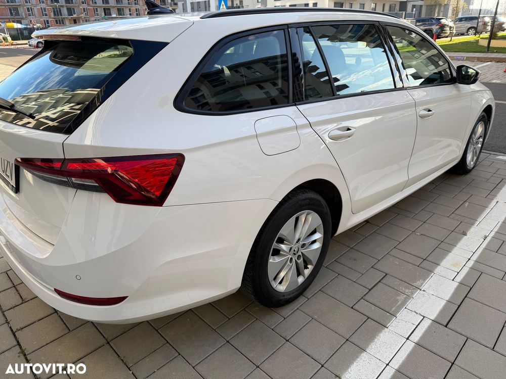 Skoda Octavia 2.0 TDI STYLE - 3