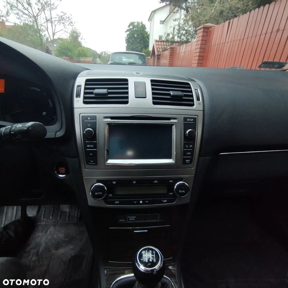 Toyota Avensis 2.0 D-4D Edition - 16