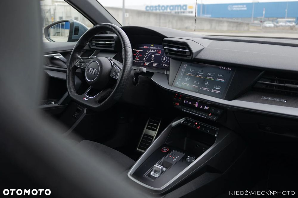Audi RS3 TFSI Quattro S tronic - 36