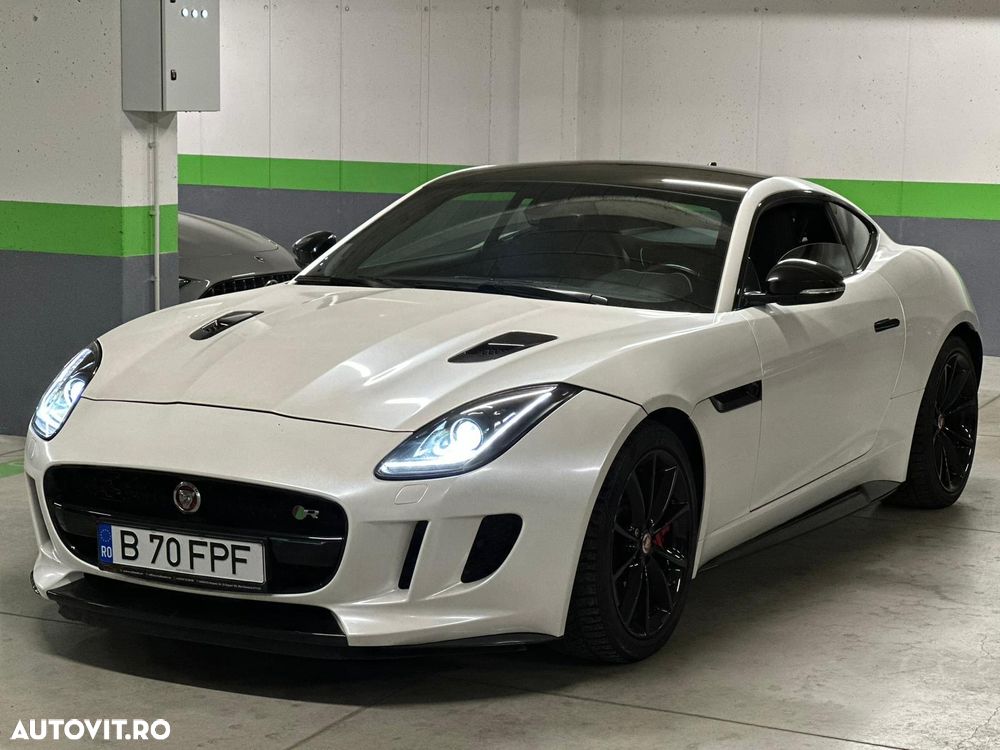 Jaguar F-Type - 10