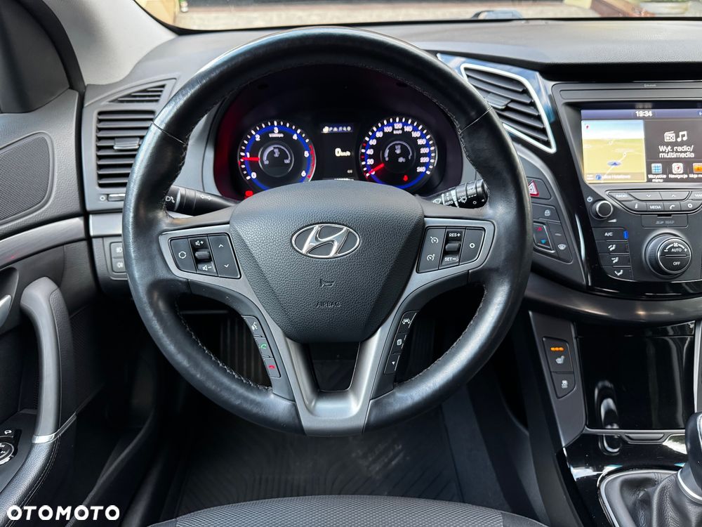 Hyundai i40 1.7 CRDi Business - 17