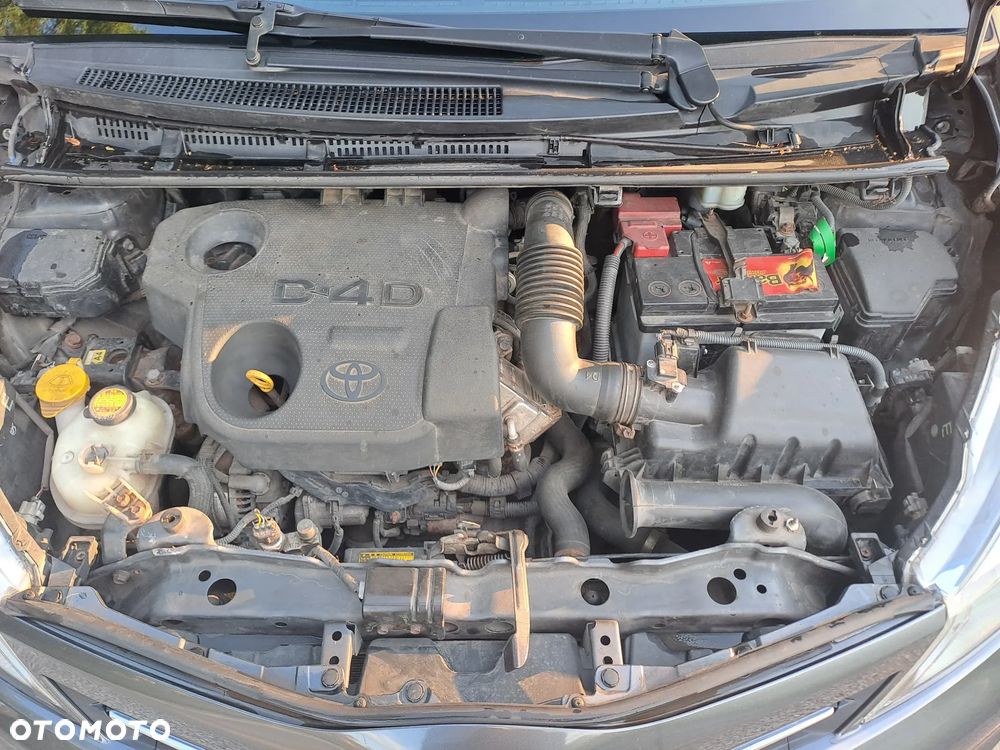 Toyota Yaris 1.4 D-4D Active - 13
