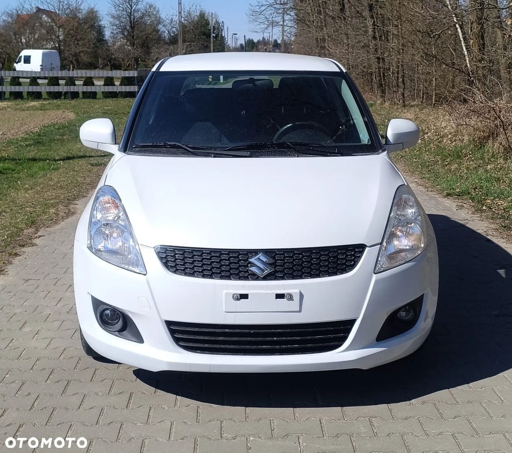 Suzuki Swift - 4