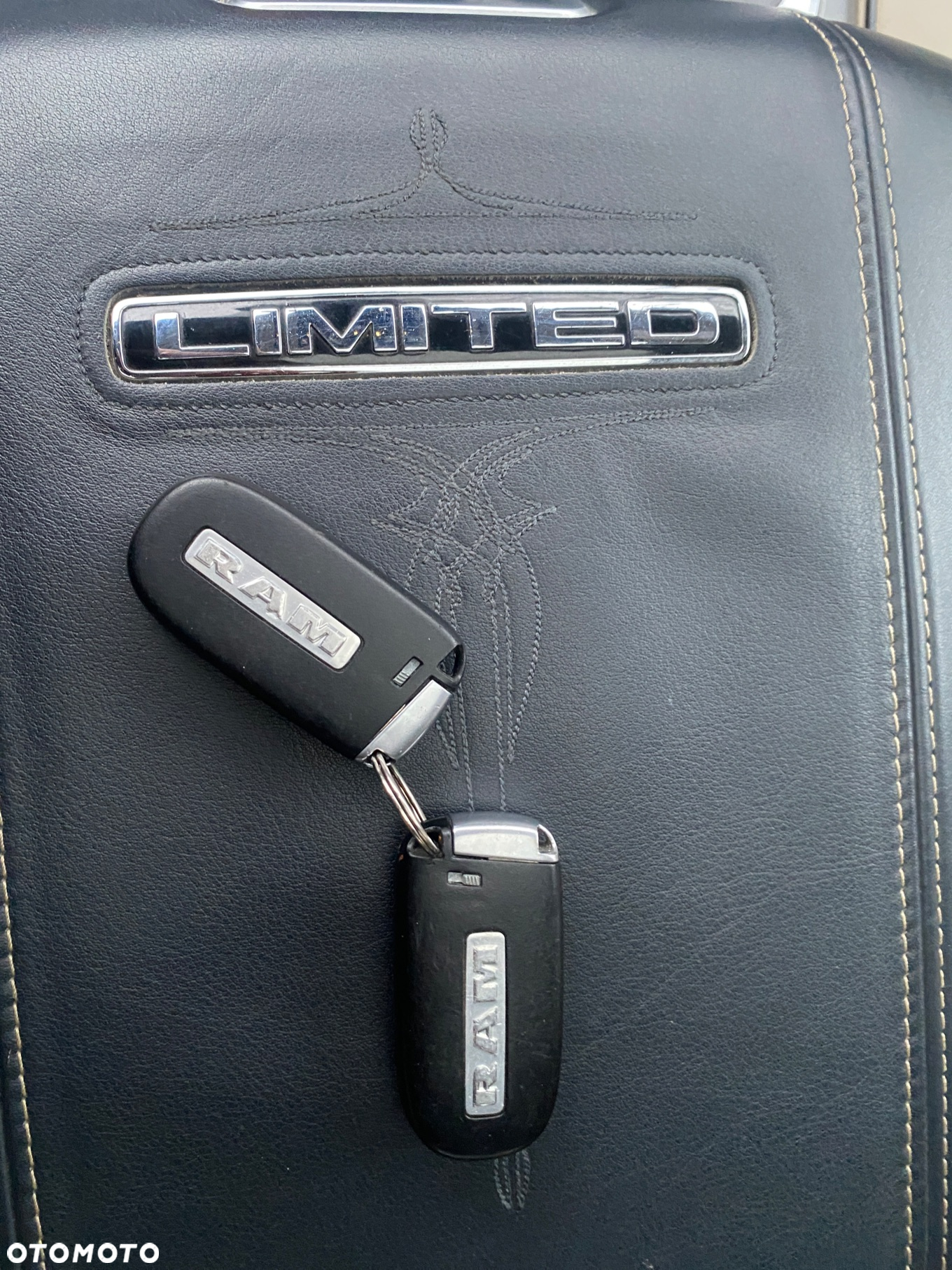 RAM 1500 5.7 eTorque Crew Cab Shortbed Longhorn Sport - 38
