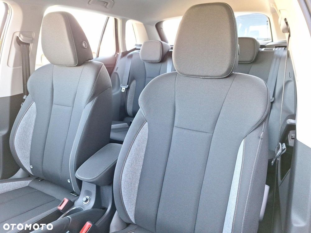 Skoda Kamiq 1.5 TSI Drive DSG - 23