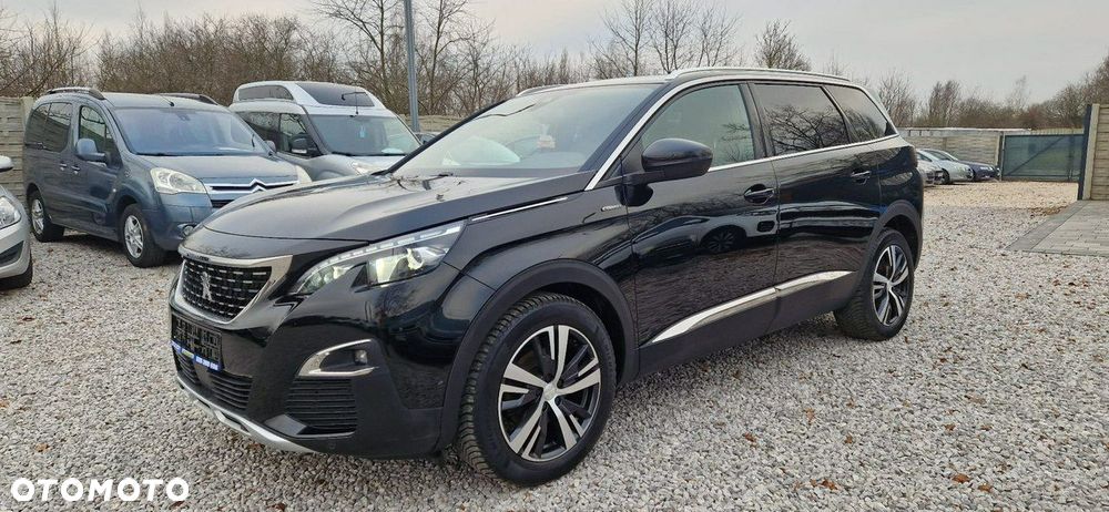 Peugeot 5008 - 3