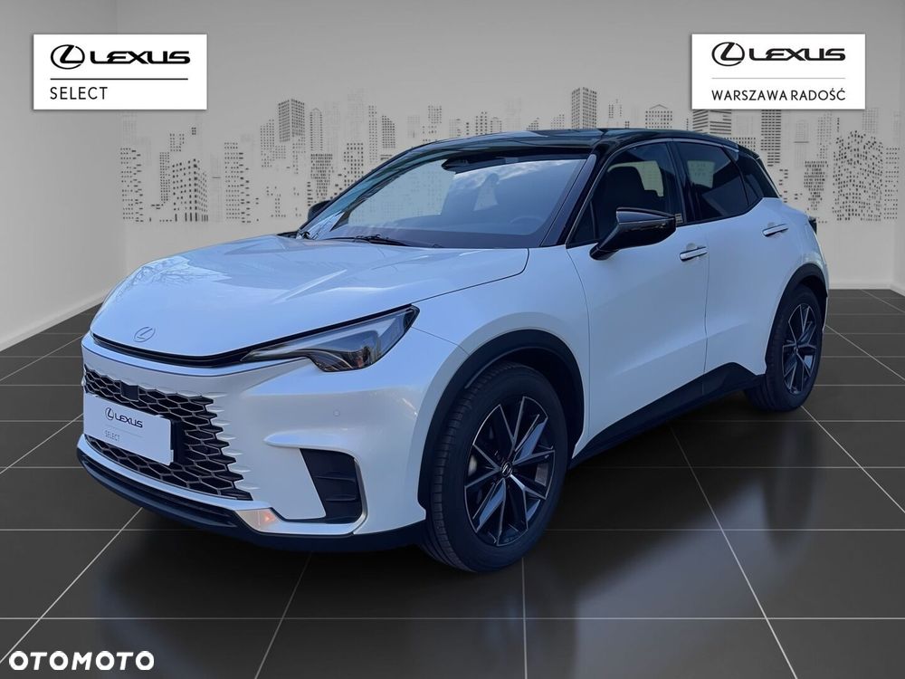 Lexus LBX - 1