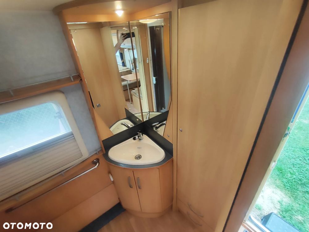 SWIFT Sterling Eccles - 30