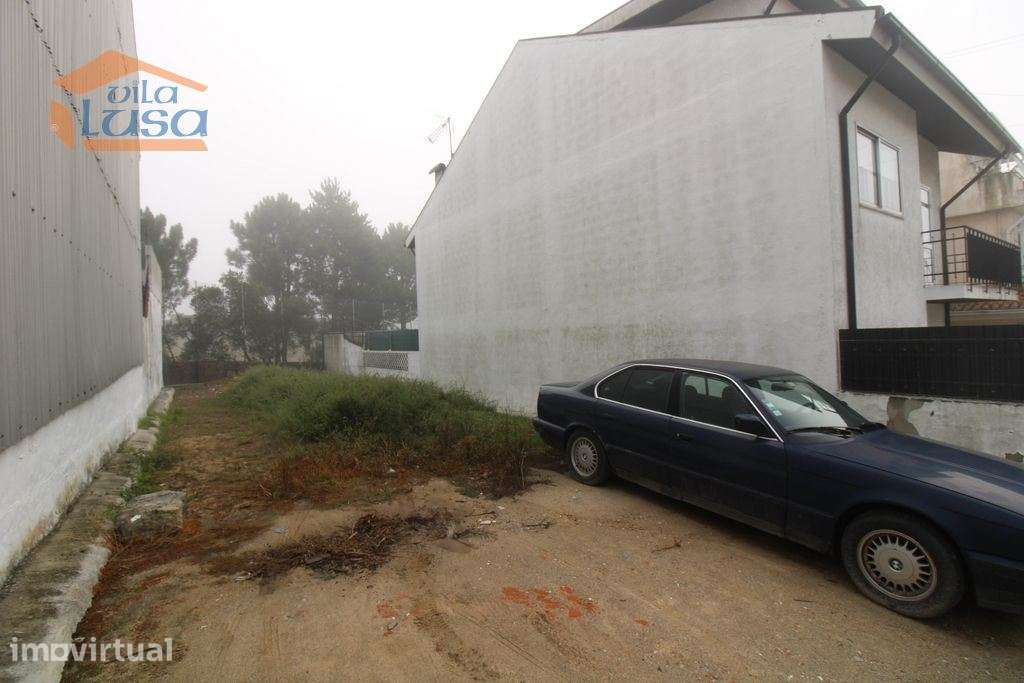 Lote de Terreno no Centro dos Carvalhos para contrução de Moradia - Grande imagem: 2/12