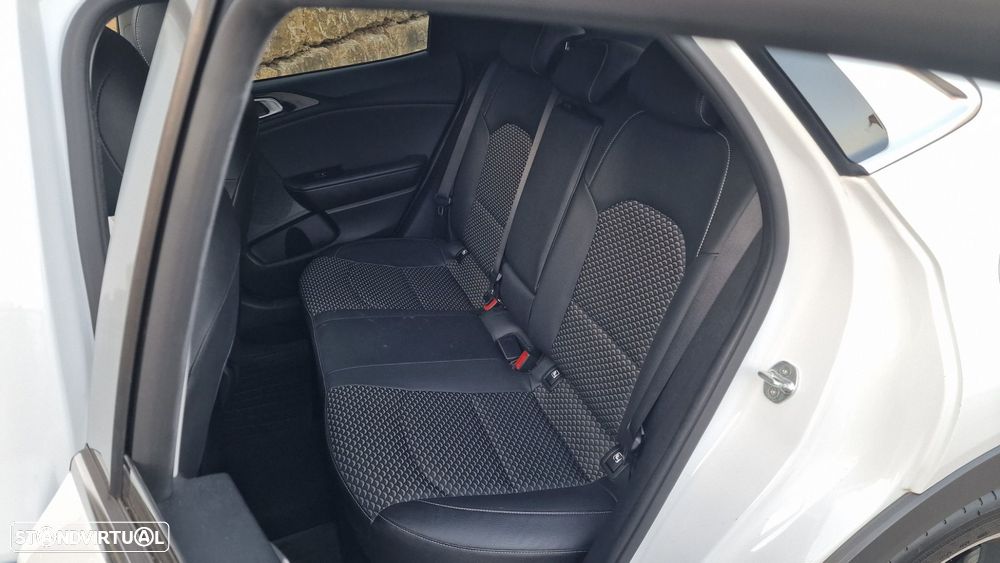 Kia XCeed 1.0 T-GDI Tech+SRF - 30