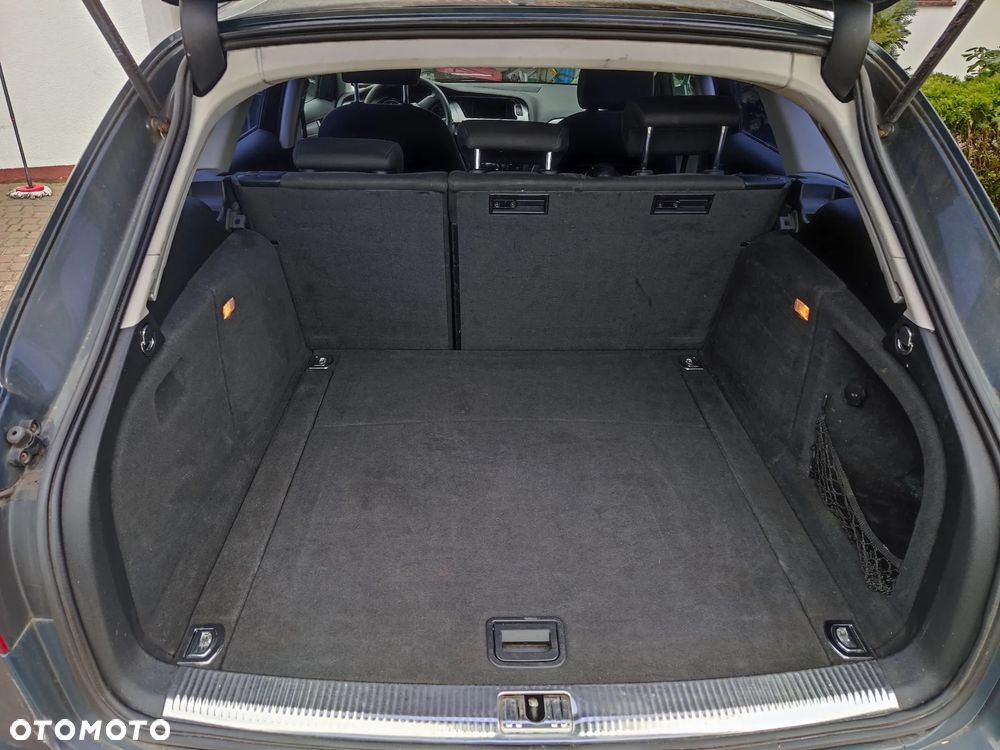 Audi A4 Avant - 11