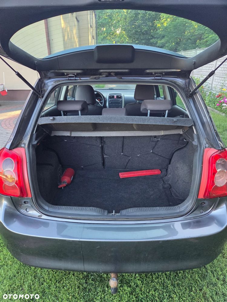 Toyota Auris 1.4 D-4D Luna - 7