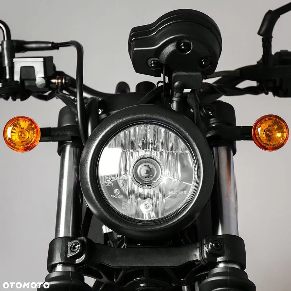 Hyosung GV - 4