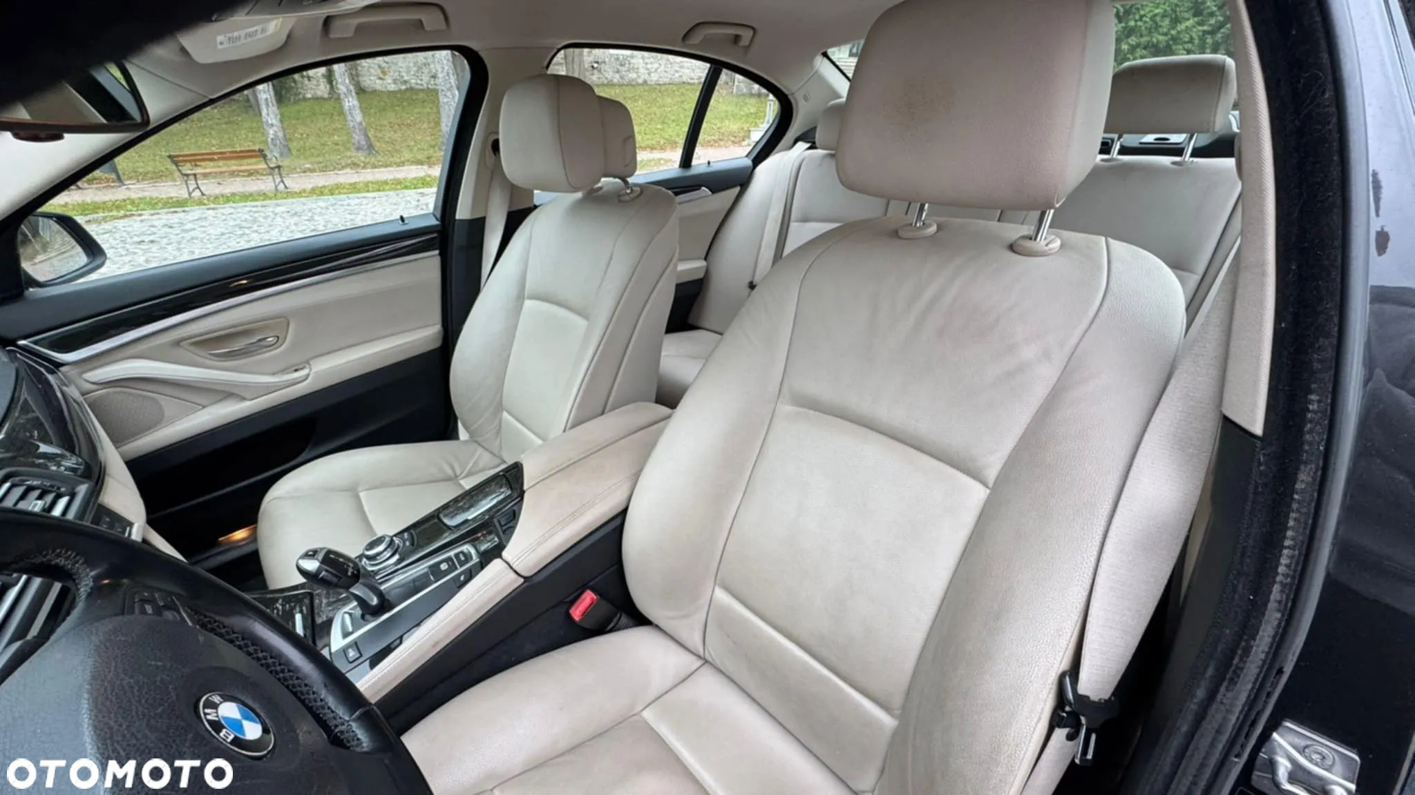 BMW Seria 5 523i Touring - 37