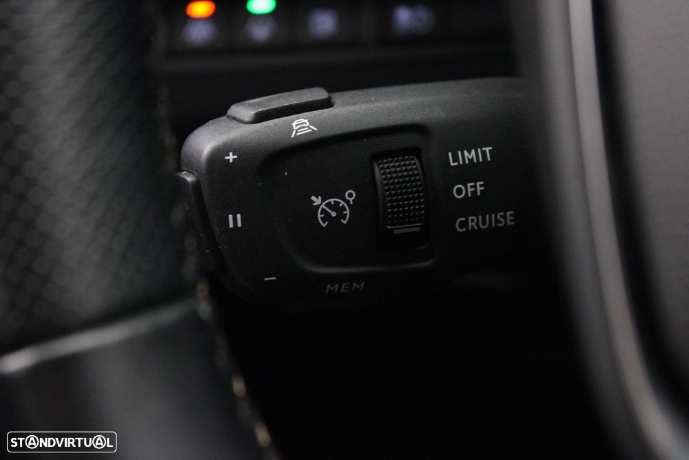 Peugeot 3008 1.6 Hybrid GT Line e-EAT8 - 12