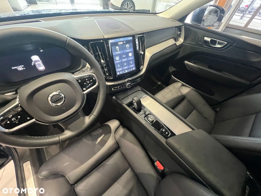 Volvo XC 60 B5 D AWD Geartronic Inscription - 20