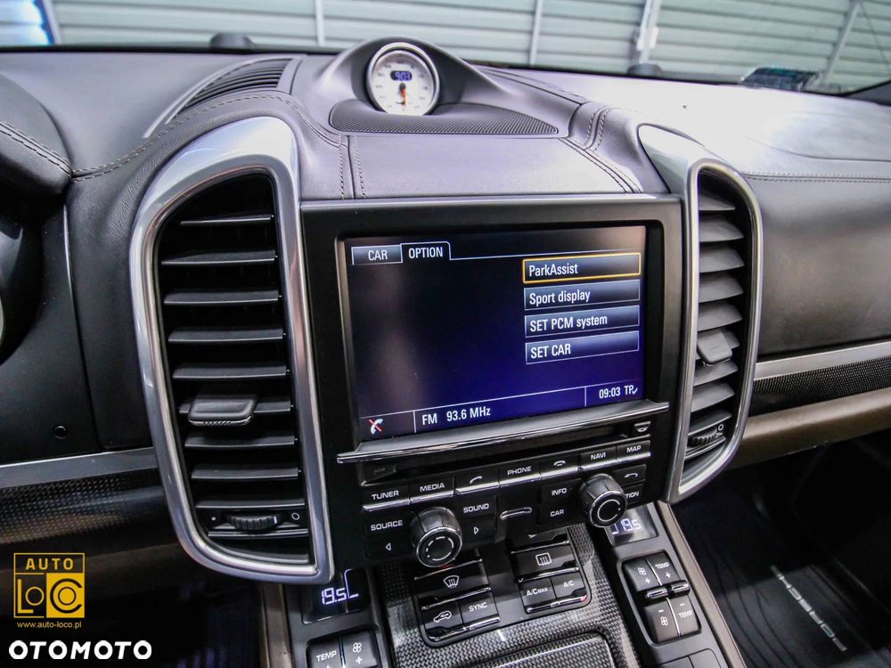 Porsche Cayenne S Diesel Platinum Edition - 22