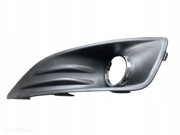 zaślepka kratka ramka lewa fiesta mk7 lift