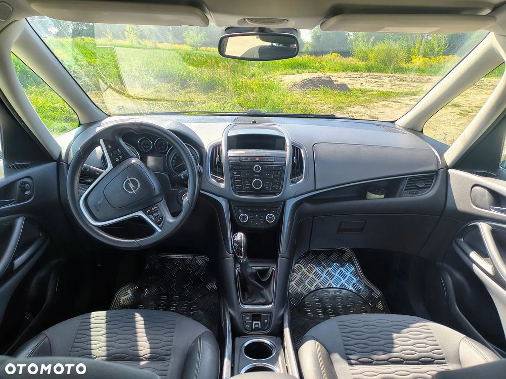 Opel Zafira 1.6 T SIDI Cosmo S&S - 13