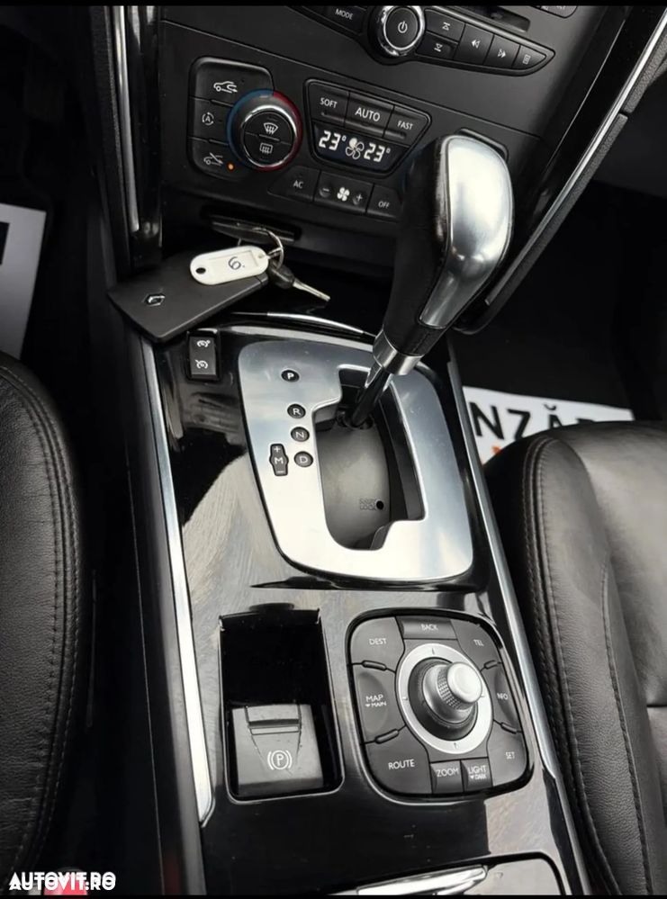 Renault Latitude 2.0 dCi Initiale Aut. - 2